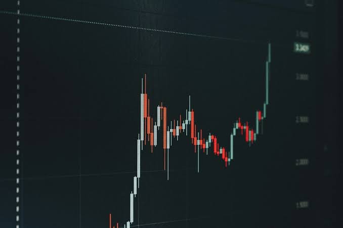 How to Read Stock Charts for Beginners: A Simple Guide